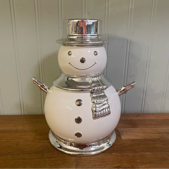 Slatkin & Co 2008 Large Evergreen Snowman Candle - Picture 1 of 8